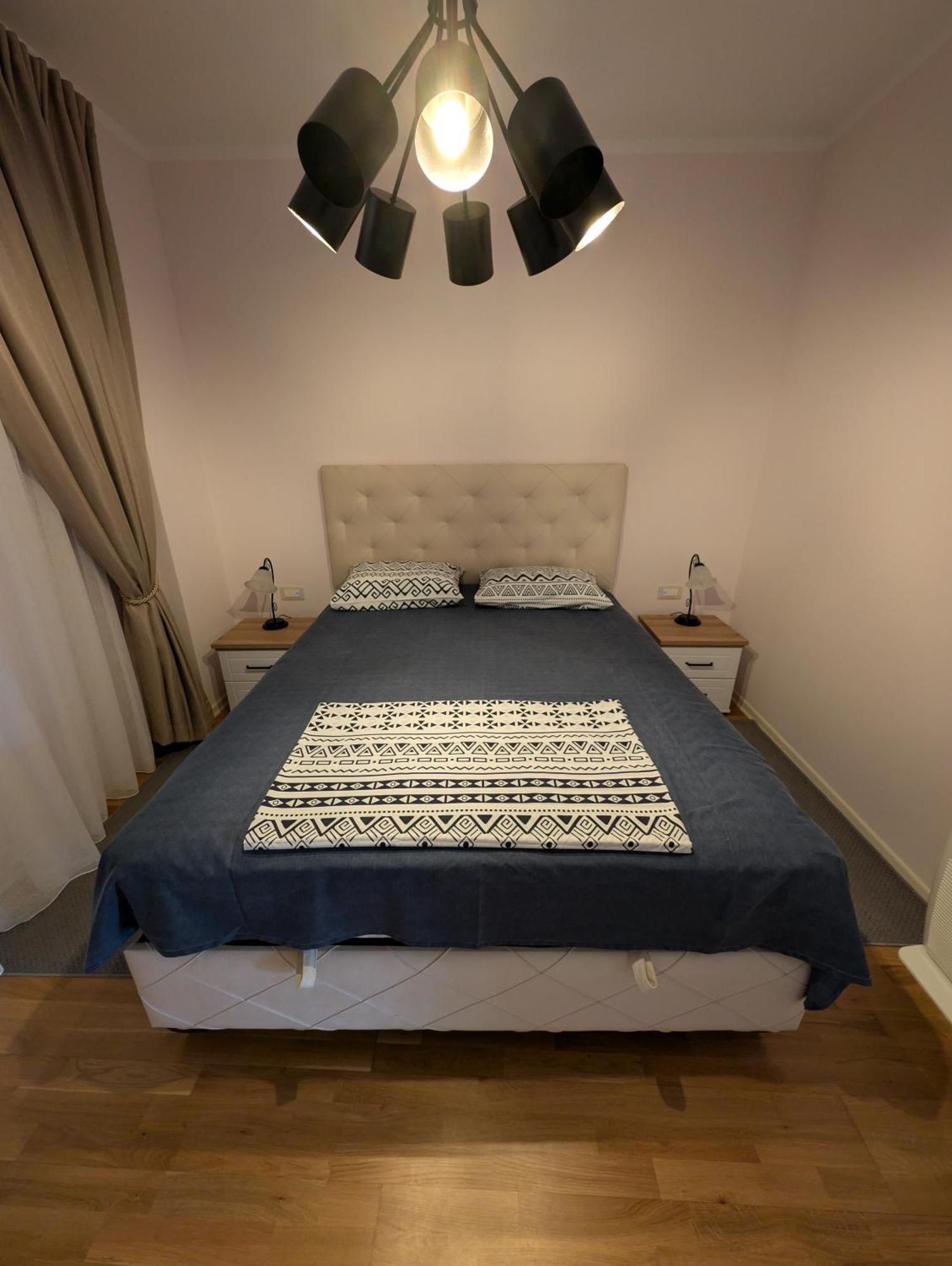 Lux Apartments Harmonia Будва Екстер'єр фото
