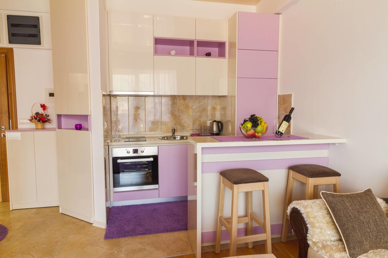 Lux Apartments Harmonia Будва Екстер'єр фото
