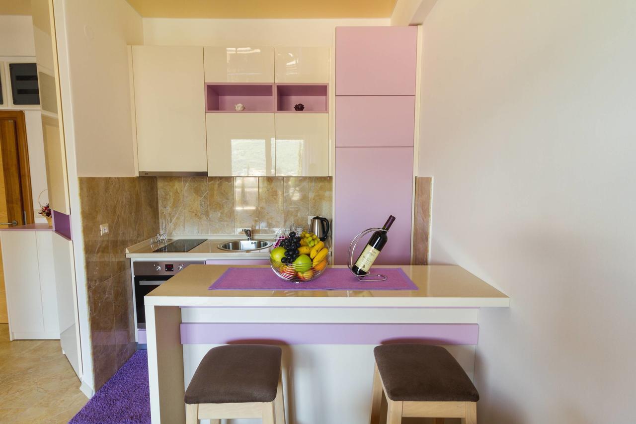 Lux Apartments Harmonia Будва Екстер'єр фото