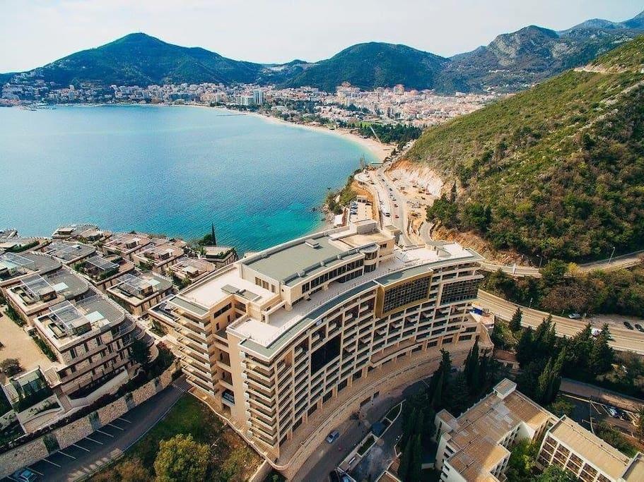 Lux Apartments Harmonia Будва Екстер'єр фото