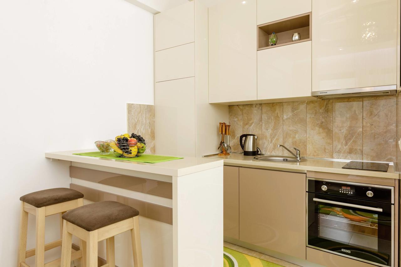 Lux Apartments Harmonia Будва Екстер'єр фото