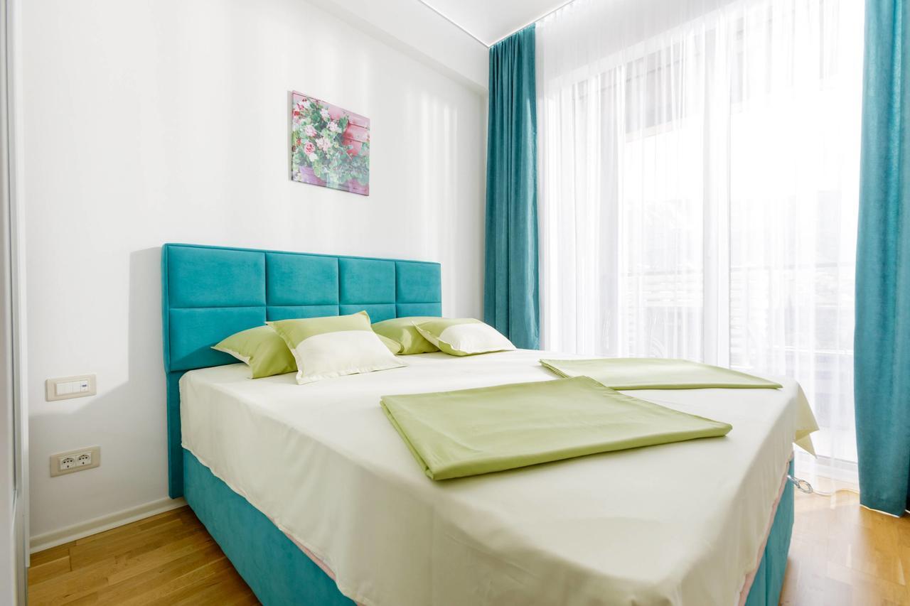 Lux Apartments Harmonia Будва Екстер'єр фото